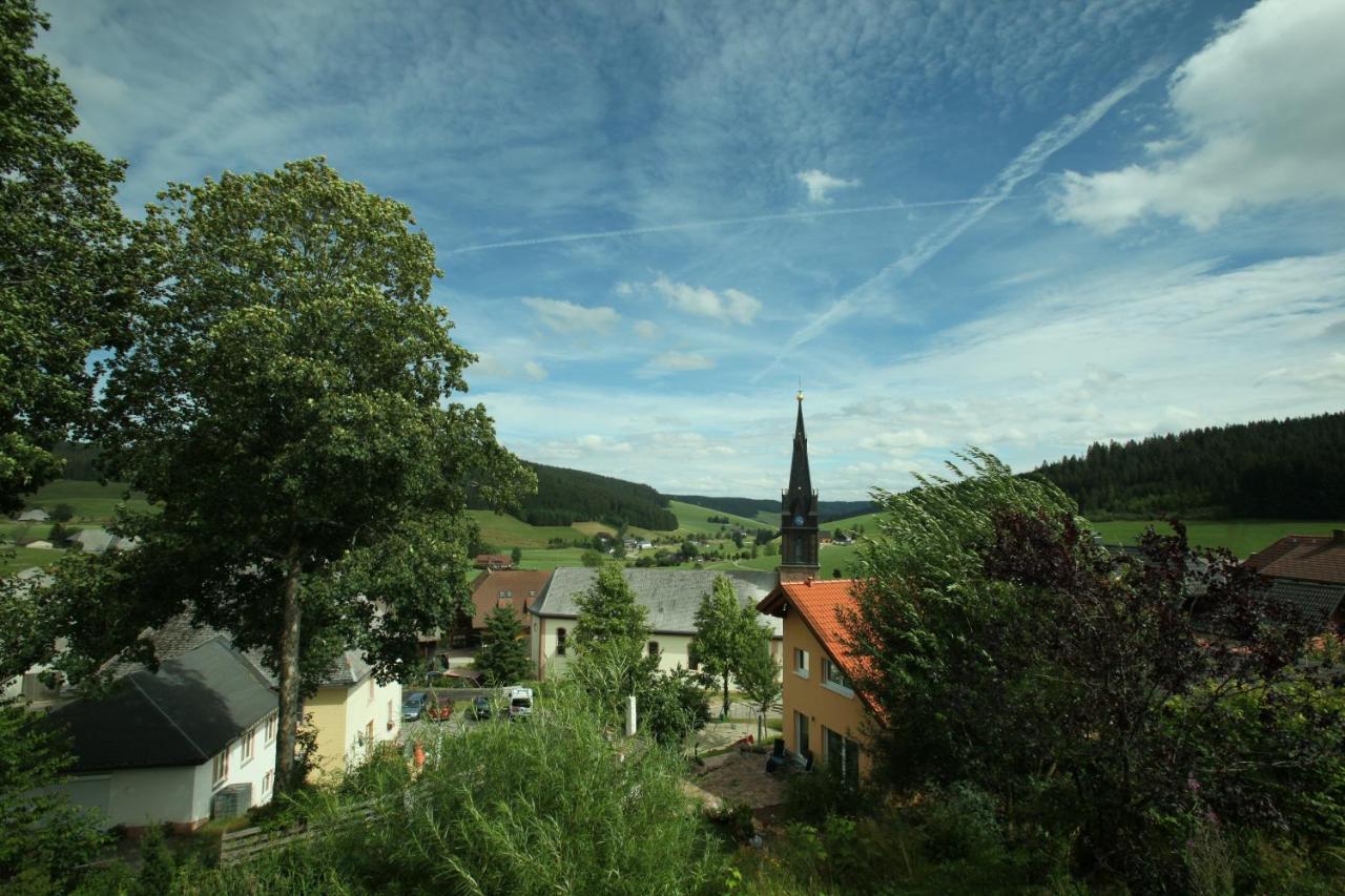 Apartament Haus Buron Titisee-Neustadt Zewnętrze zdjęcie